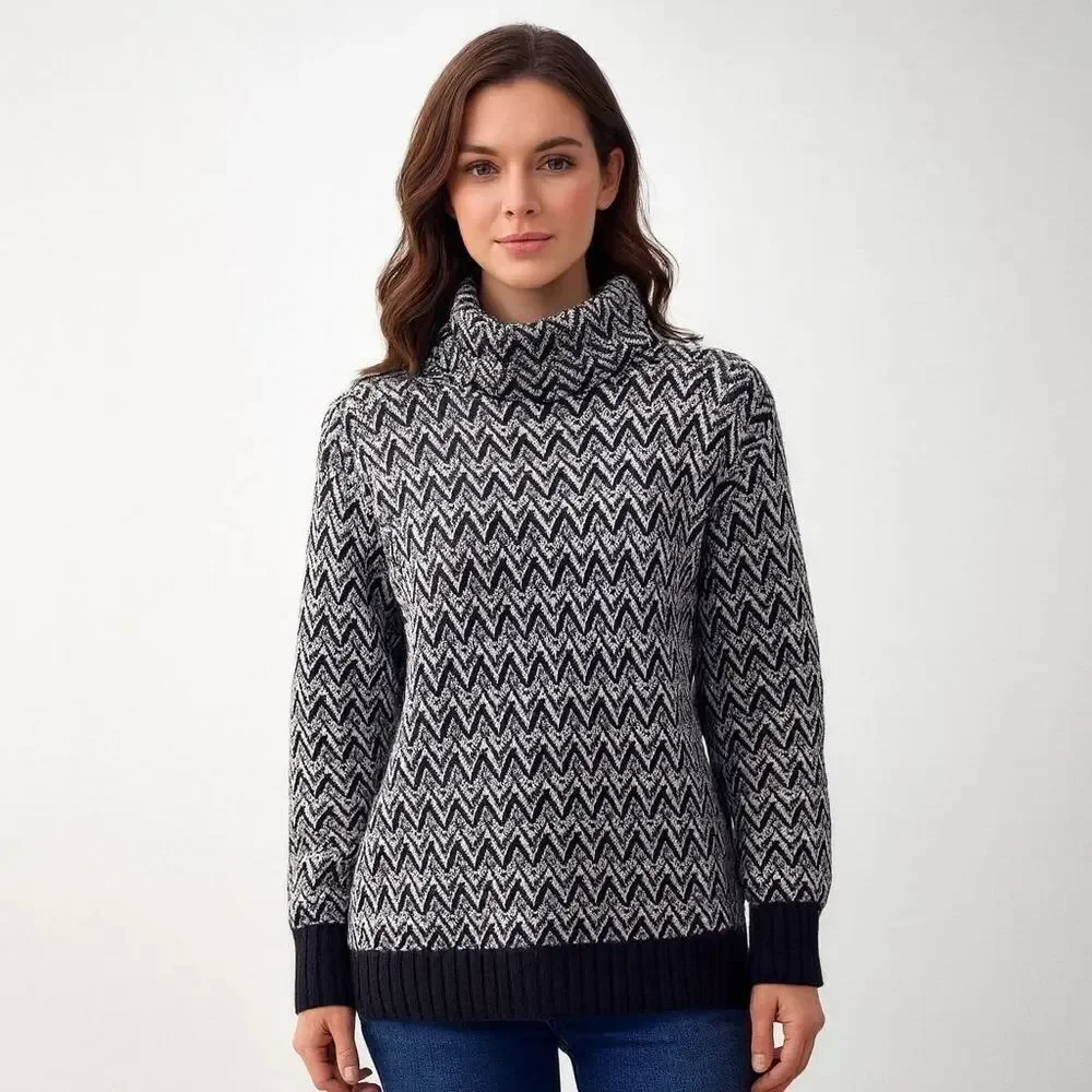 Ellen Tracy Turtleneck Sweater Black White Chevron SZ XL